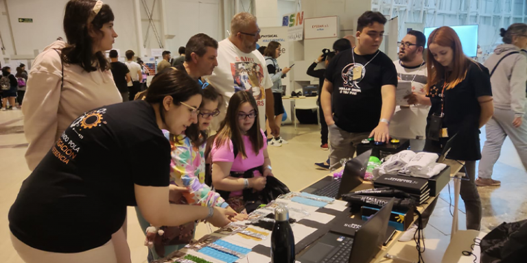 Talentos Inclusivos en la Maker Faire